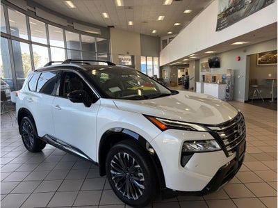 2026 Nissan Rogue Platinum Sport Utility 4D