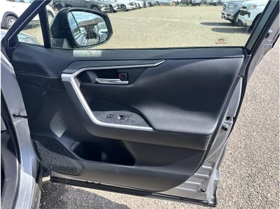 2019 Toyota RAV4 Hybrid XSE Sport Utility 4D