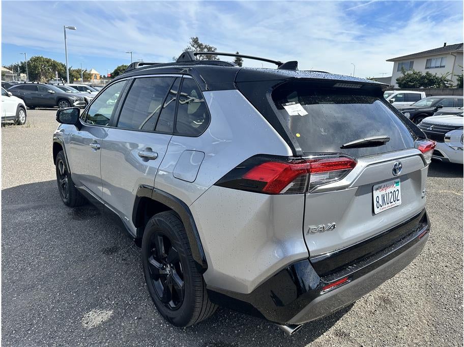 2019 Toyota RAV4 Hybrid XSE Sport Utility 4D