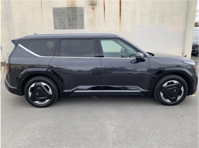 2024 Kia EV9 Land Sport Utility 4D