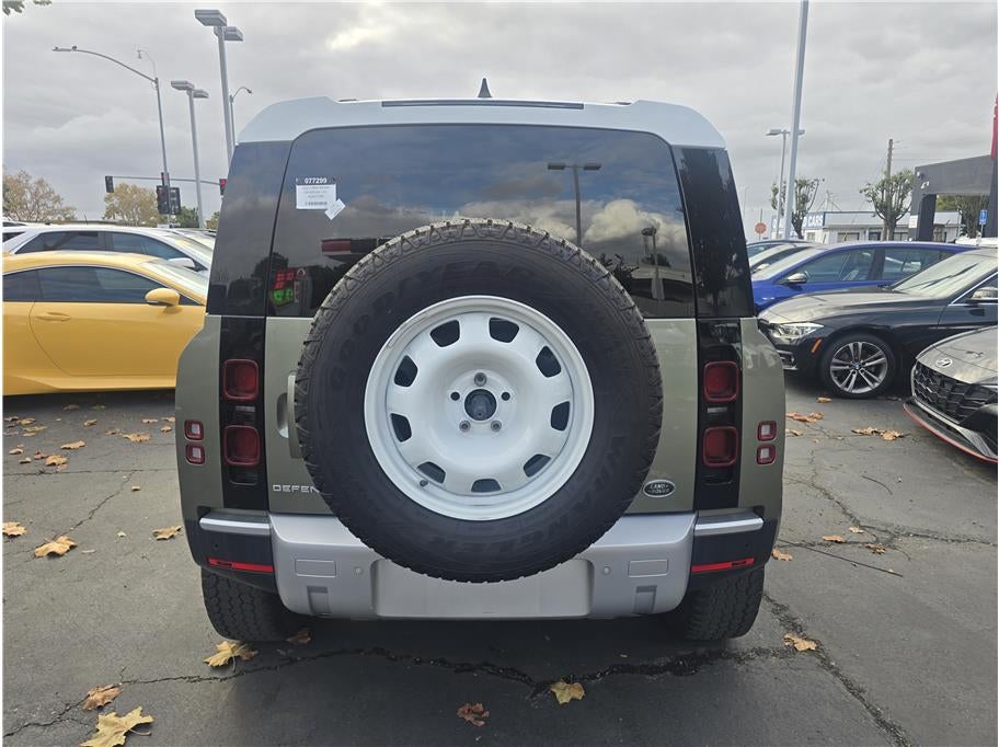 2022 Land Rover Defender 110 S Sport Utility 4D