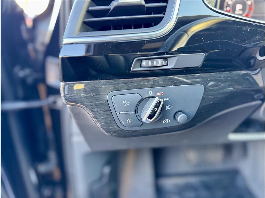 2018 Audi Q7 3.0T Premium Plus Sport Utility 4D