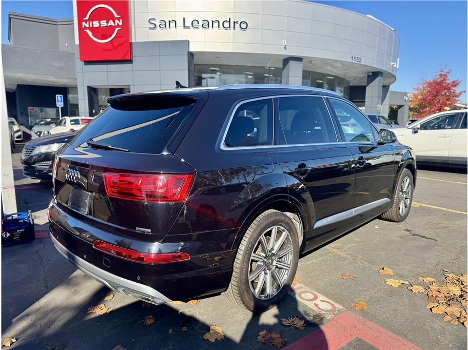 2019 Audi Q7 55 TFSI SE Premium Plus Sport Utility 4D