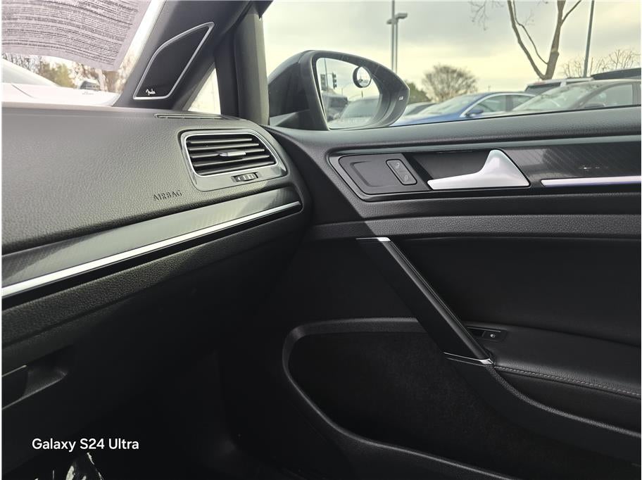 2016 Volkswagen Golf R Hatchback Sedan 4D