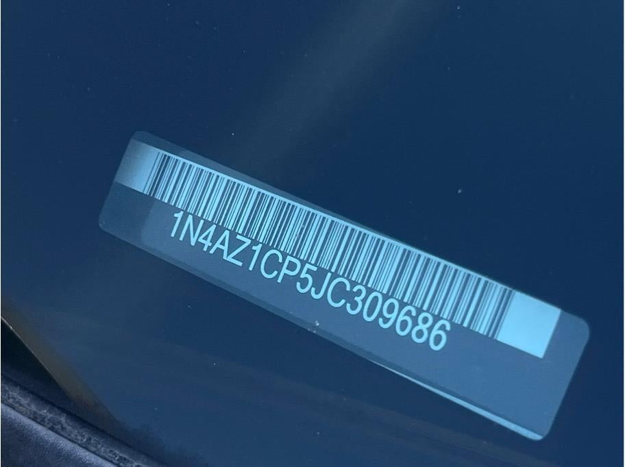 2018 Nissan LEAF SV Hatchback 4D