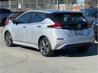 2018 Nissan LEAF SV Hatchback 4D