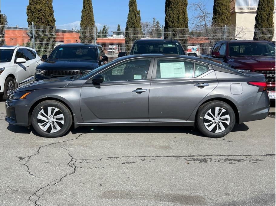 2025 Nissan Altima 2.5 S Sedan 4D