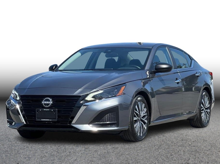 2025 Nissan Altima 2.5 SV Sedan 4D
