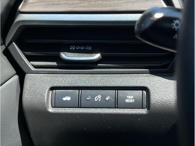 2025 Nissan Altima 2.5 SV Sedan 4D