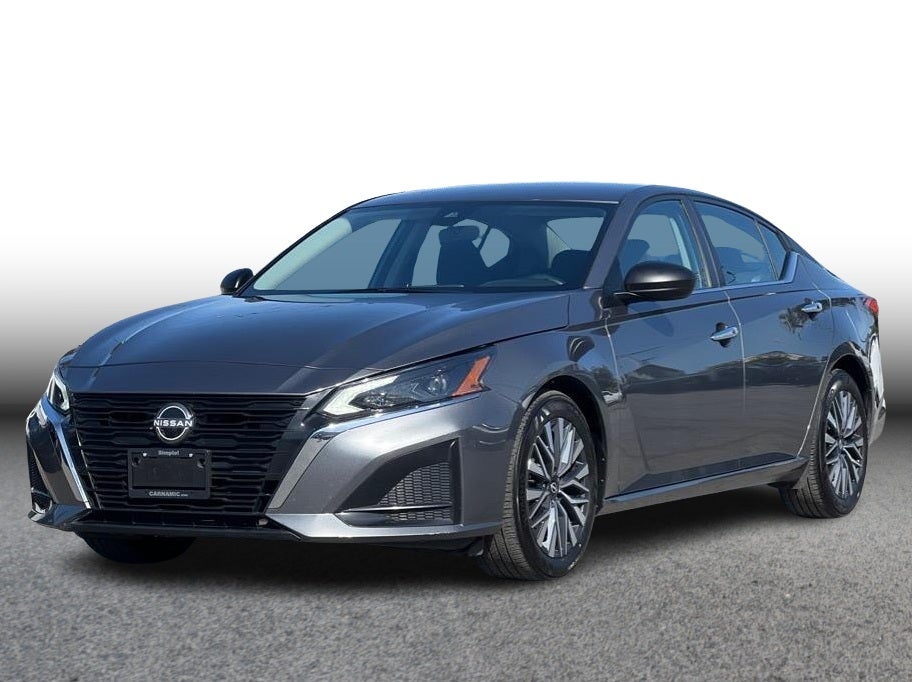2025 Nissan Altima 2.5 SV Sedan 4D
