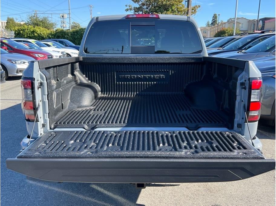 2026 Nissan Frontier SV Crew Cab