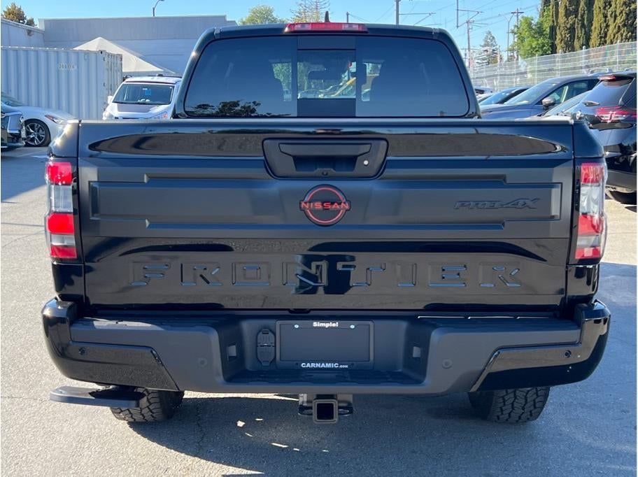 2026 Nissan Frontier Crew Cab SV Pickup 4D 6 ft