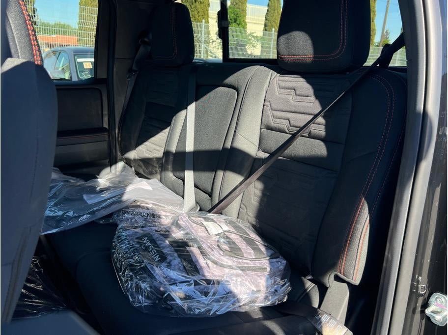 2026 Nissan Frontier Crew Cab SV Pickup 4D 6 ft