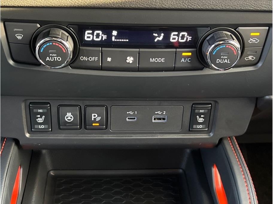 2026 Nissan Frontier Crew Cab PRO-4X Pickup 4D 6 ft