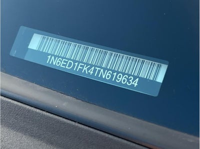 2026 Nissan Frontier Crew Cab PRO-4X Pickup 4D 6 ft