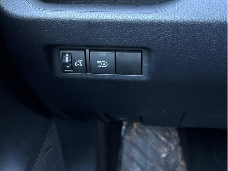 2023 Toyota RAV4 XLE Sport Utility 4D