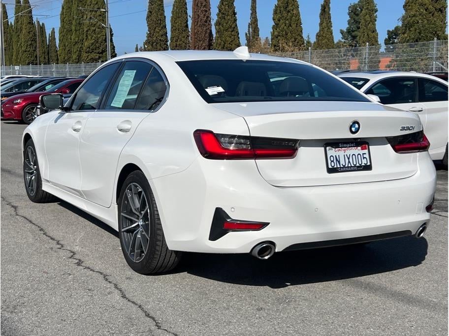 2020 BMW 3 Series 330i Sedan 4D