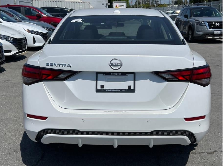 2025 Nissan Sentra SV Sedan 4D