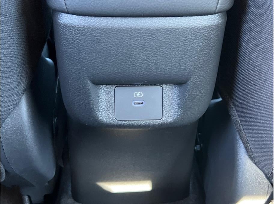 2025 Nissan Versa SV Sedan 4D