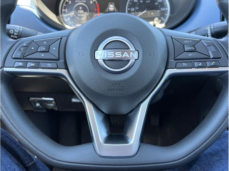 2025 Nissan Versa SV Sedan 4D