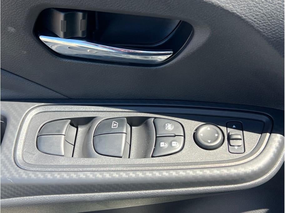 2025 Nissan Versa SV Sedan 4D