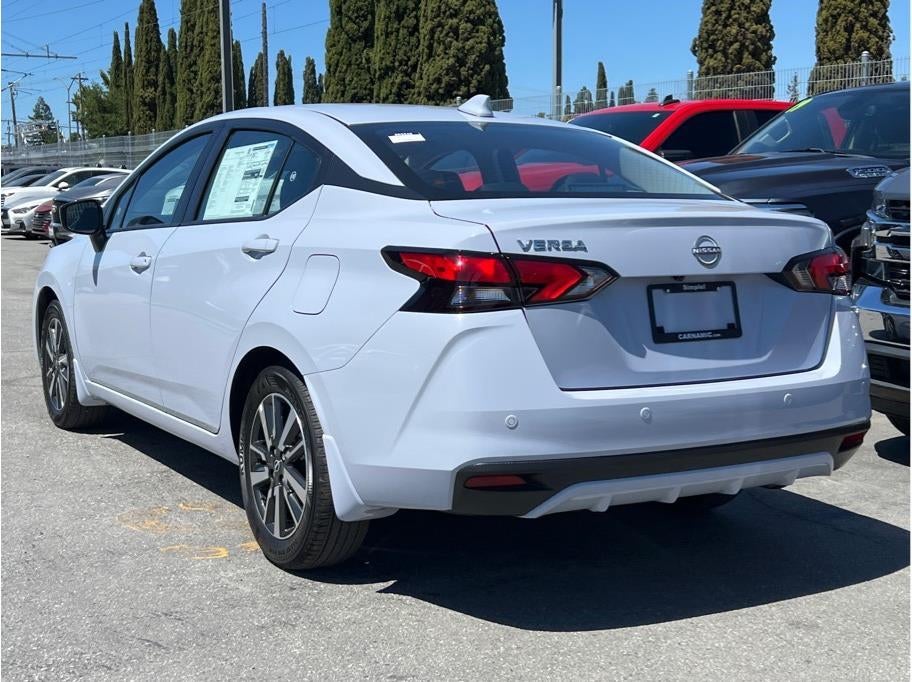 2025 Nissan Versa SV Sedan 4D