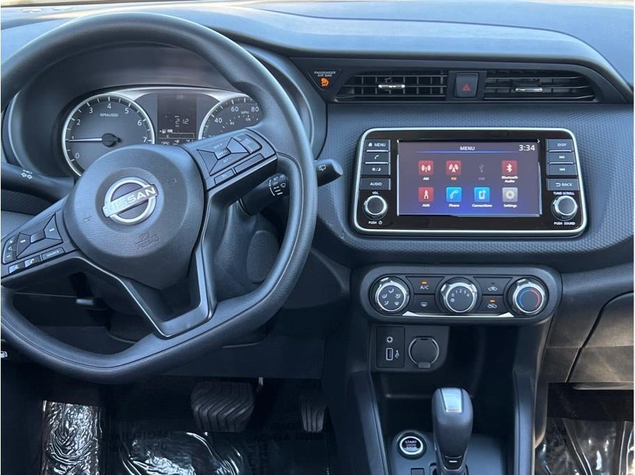 2024 Nissan Kicks S Sport Utility 4D