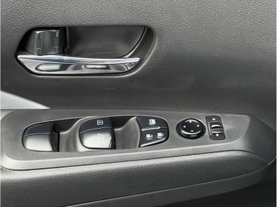 2023 Nissan Kicks SR Sport Utility 4D