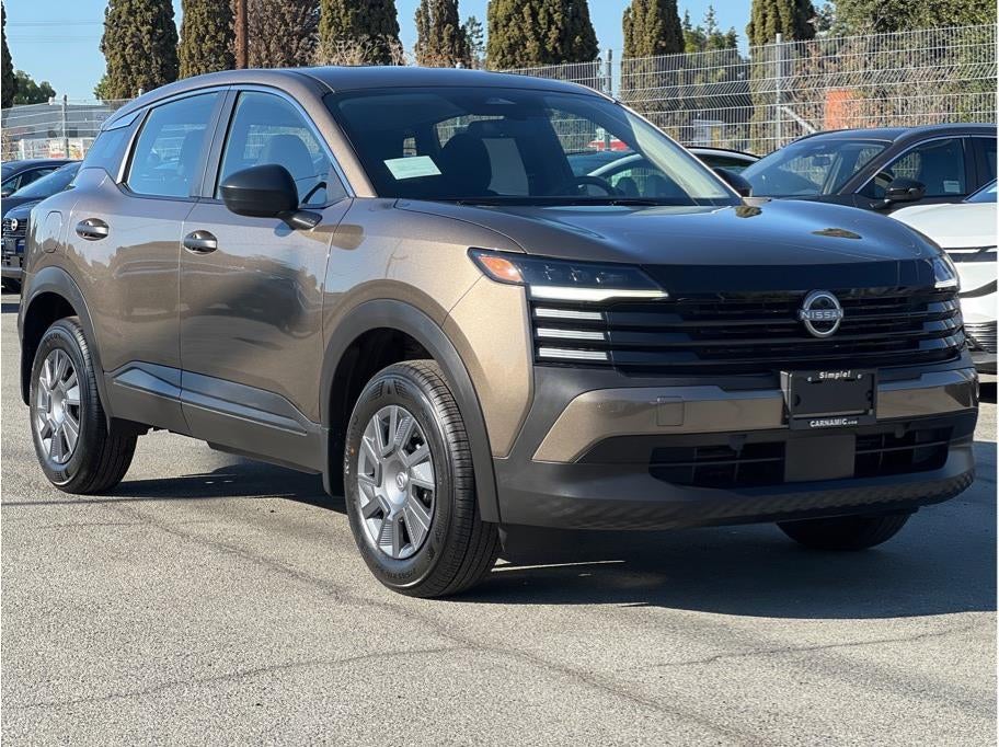 2027 Nissan Kicks S