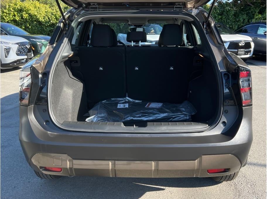2027 Nissan Kicks S