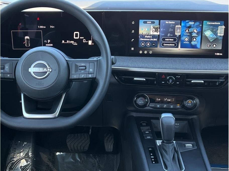 2026 Nissan Kicks MPV SV