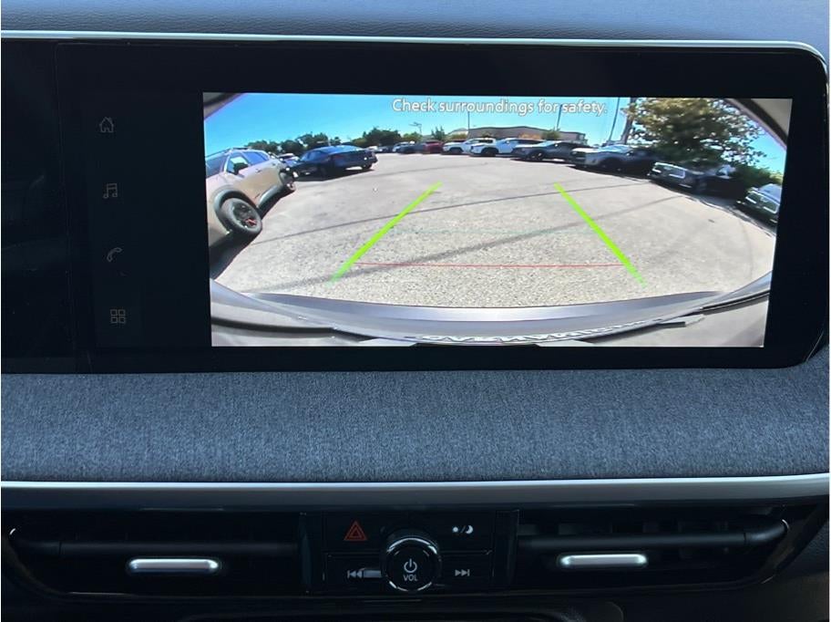 2026 Nissan Kicks MPV SV