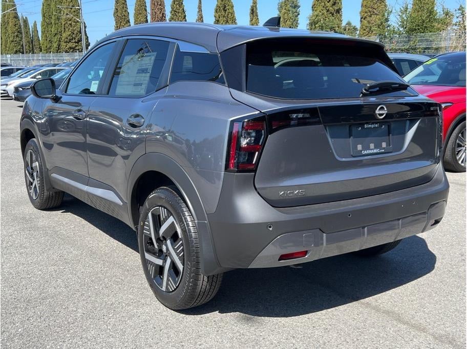 2026 Nissan Kicks MPV SV