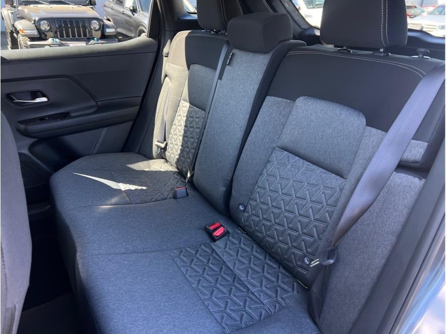 2027 Nissan Kicks MPV SV