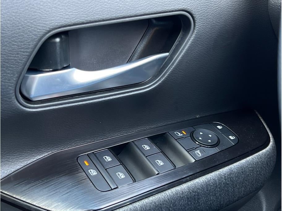 2027 Nissan Kicks MPV SV