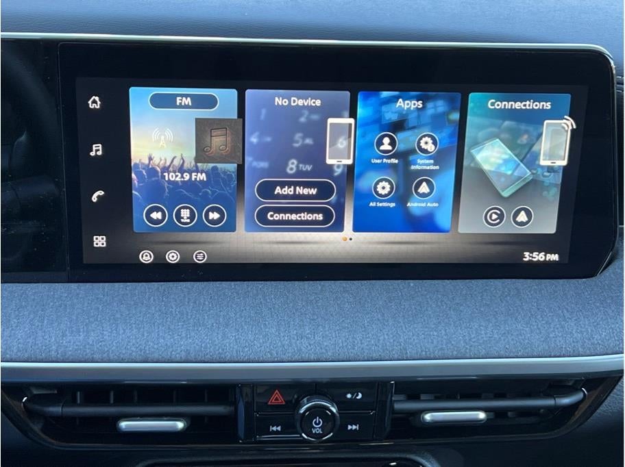 2026 Nissan Kicks MPV SV