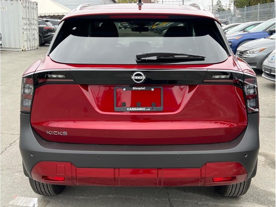 2026 Nissan Kicks SV