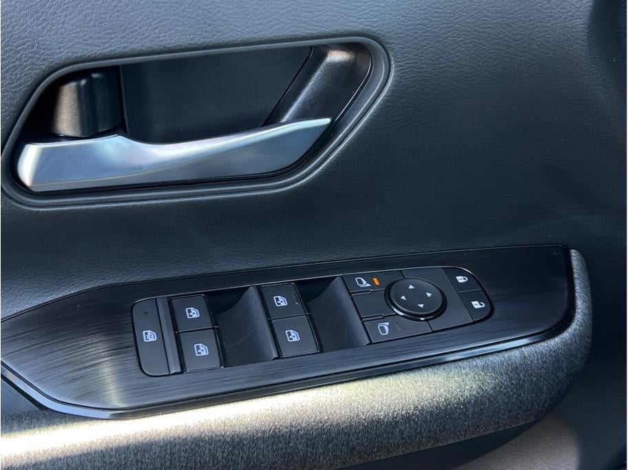 2026 Nissan Kicks SV Sport Utility 4D