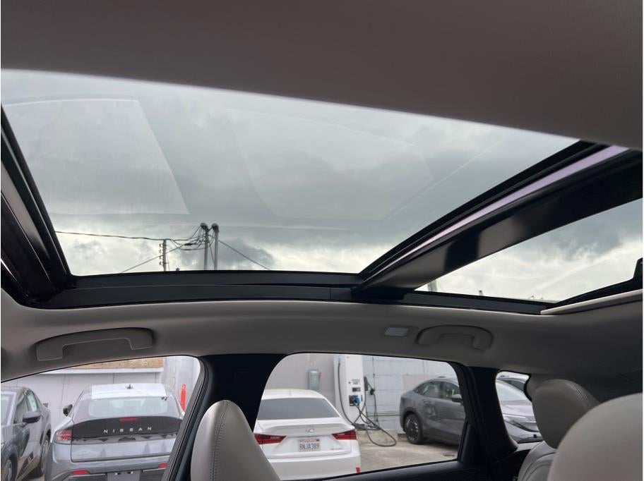 2023 INFINITI QX50 LUXE Sport Utility 4D