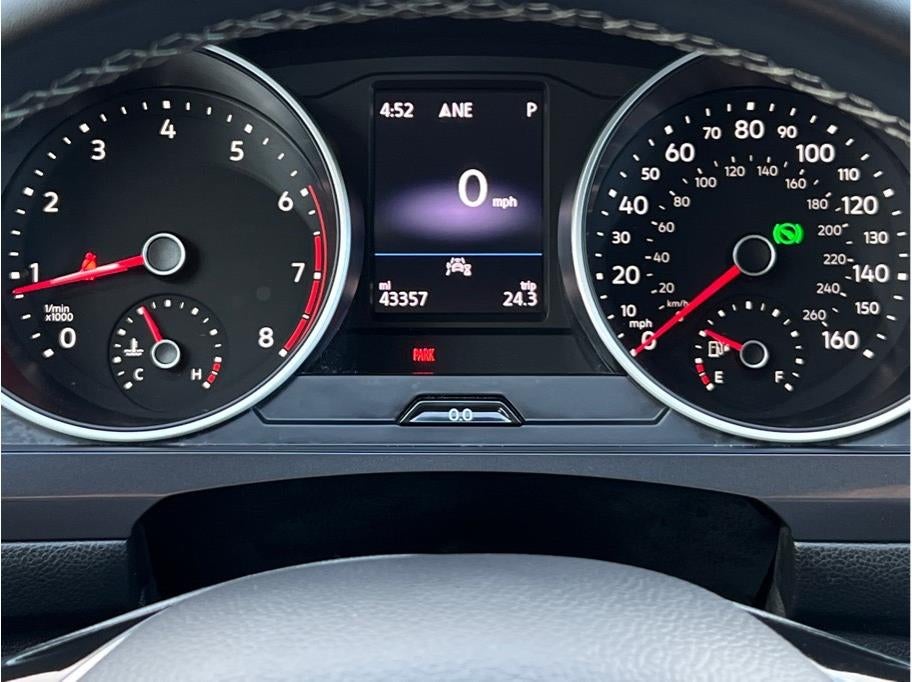 2021 Volkswagen Tiguan SE Sport Utility 4D