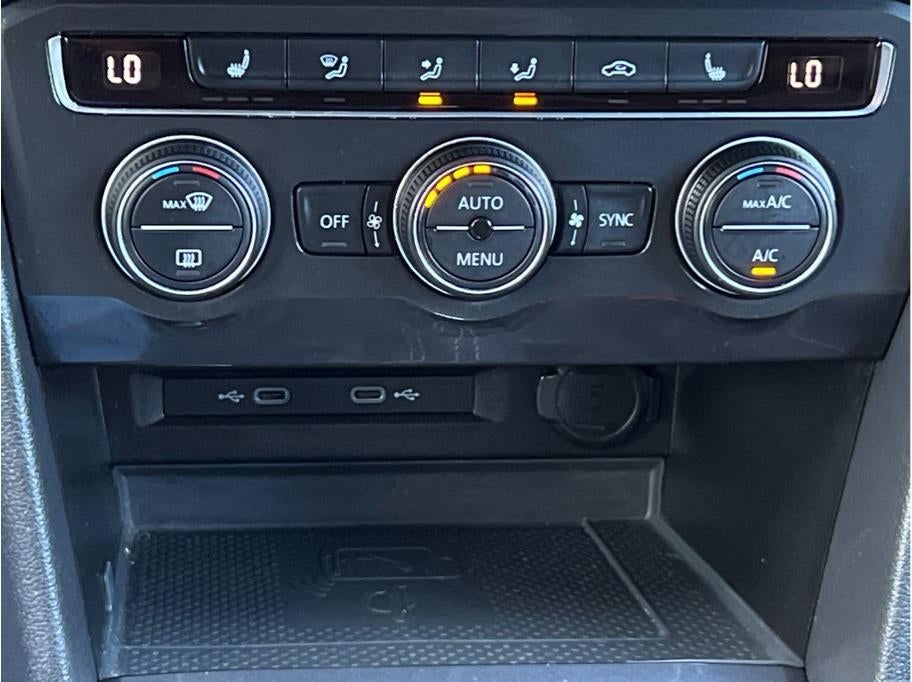 2021 Volkswagen Tiguan SE Sport Utility 4D