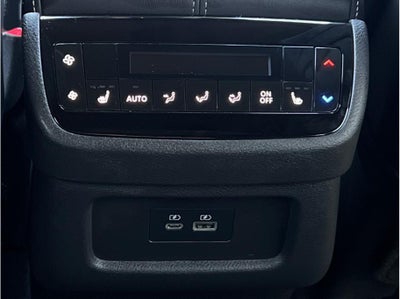 2025 INFINITI QX60 LUXE Sport Utility 4D