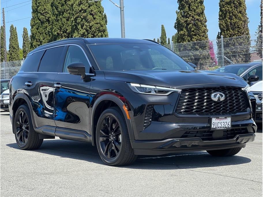 2025 INFINITI QX60 LUXE Sport Utility 4D
