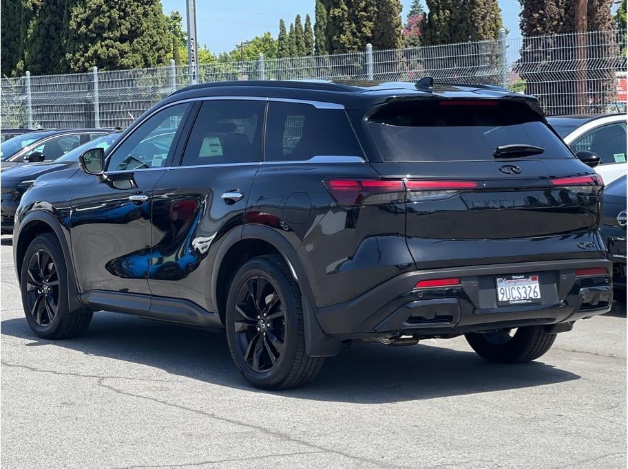 2025 INFINITI QX60 LUXE Sport Utility 4D