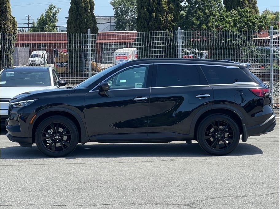 2025 INFINITI QX60 LUXE Sport Utility 4D