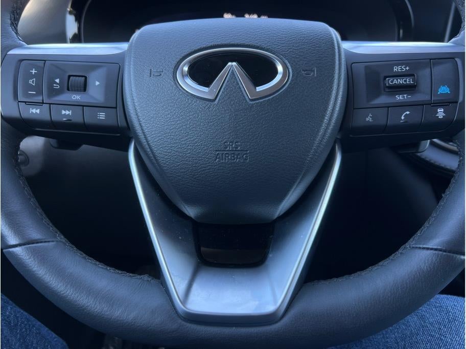 2026 INFINITI QX60 LUXE Sport Utility 4D