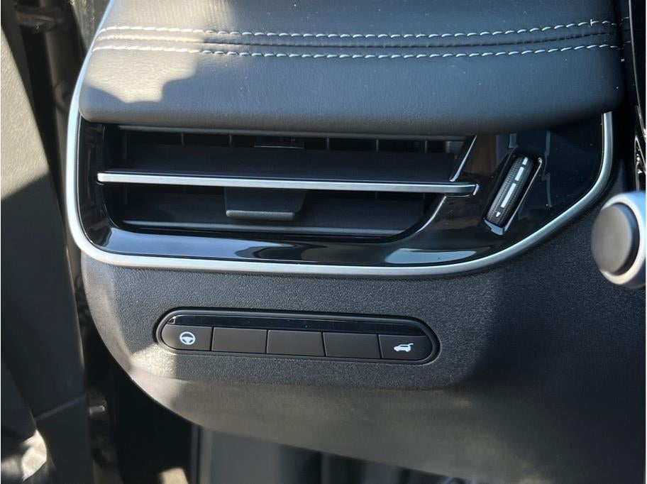 2026 INFINITI QX60 LUXE Sport Utility 4D