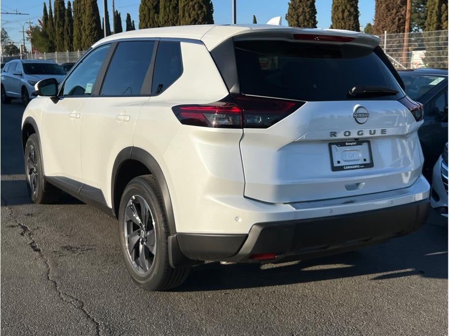 2026 Nissan Rogue SV Sport Utility 4D