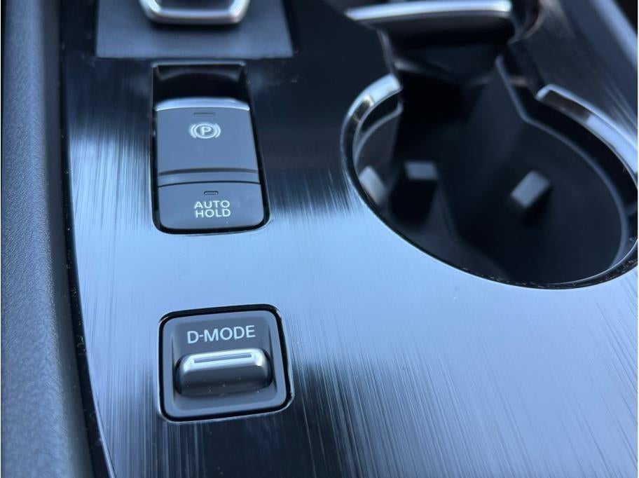 2026 Nissan Rogue SV Sport Utility 4D