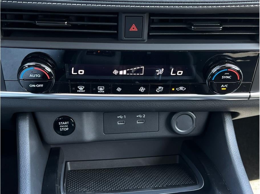2026 Nissan Rogue SV (2026.5) Sport Utility 4D